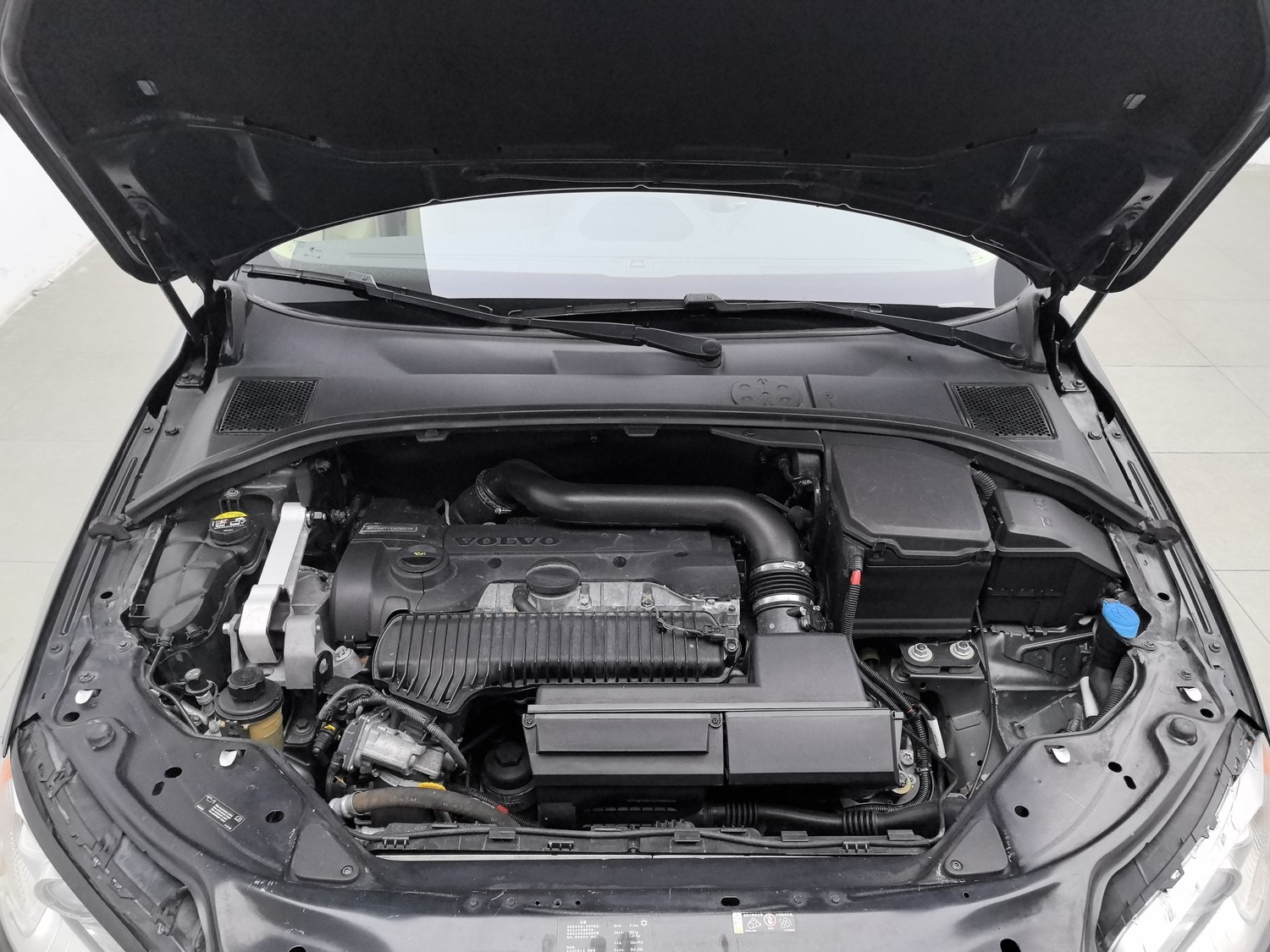Used Volvo S80L 2014 2.0 AT