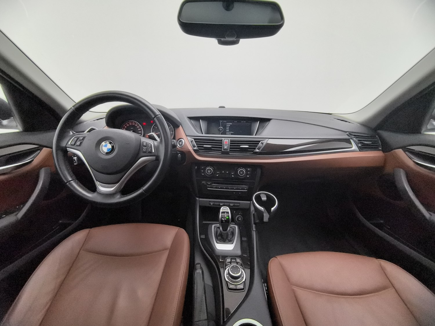 Used BMW X1 2014 2.0 AT