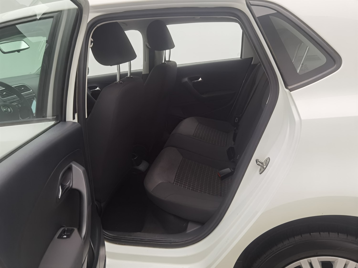 Used Volkswagen Polo 2018 1.5 AT