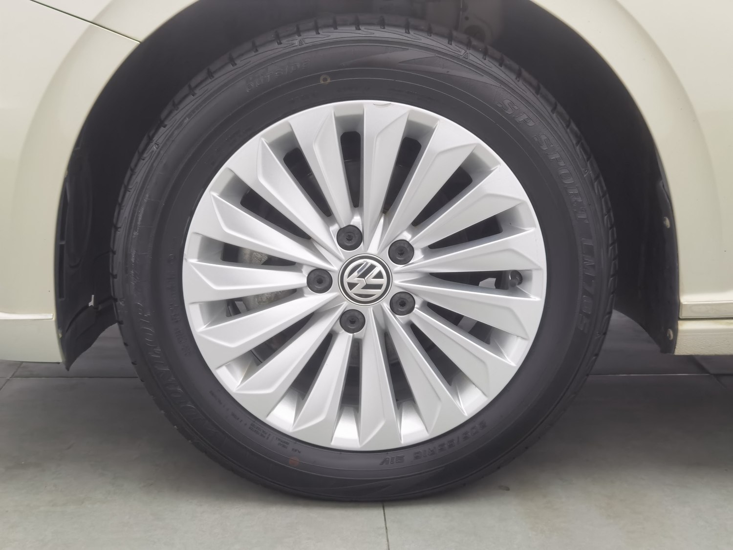 Used Volkswagen Lavida 2019 1.5 MT