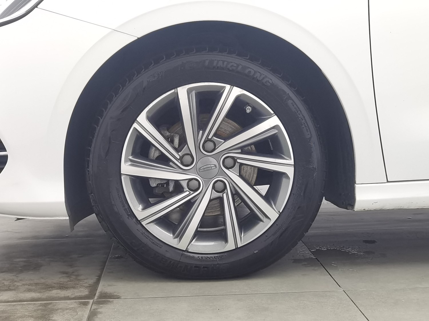 Used Geely Binrui 2019 1.0 AT