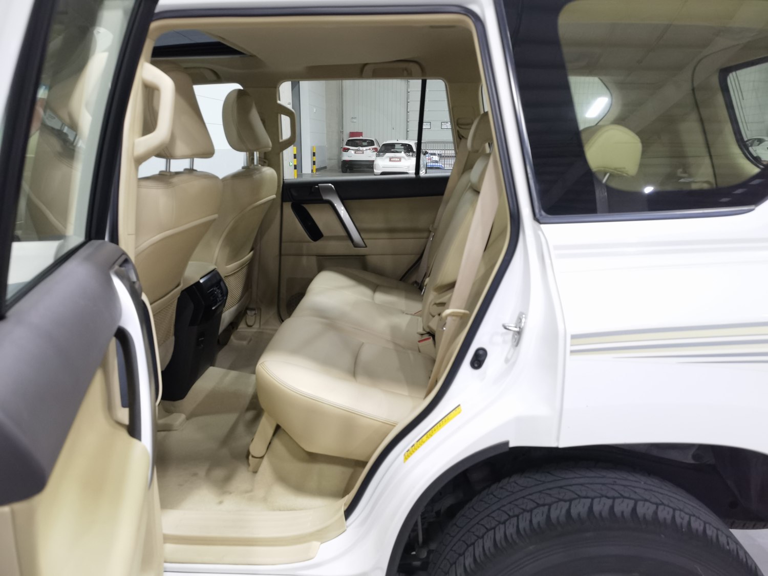 Used Toyota Prado 2016 2.7 AT