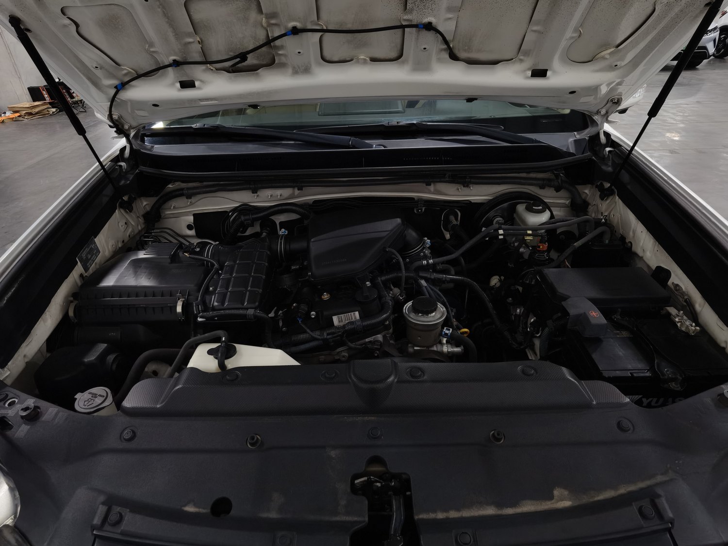 Used Toyota Prado 2016 2.7 AT