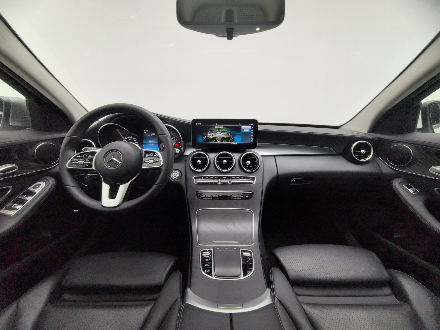 Used Mercedes-Benz C-Class 2019 1.6 AT