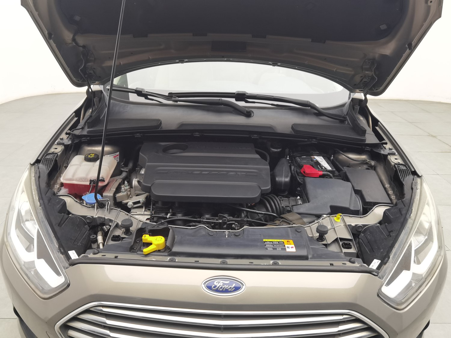 Used Ford Escort 2015 1.5 AT