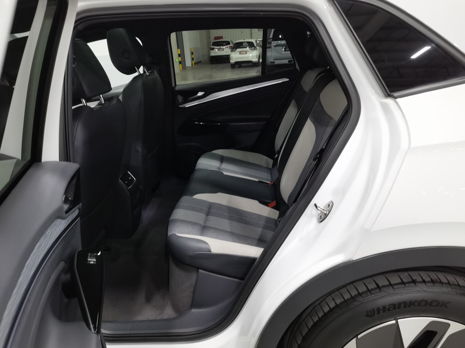 Used Volkswagen ID.4 CROZZ 2024