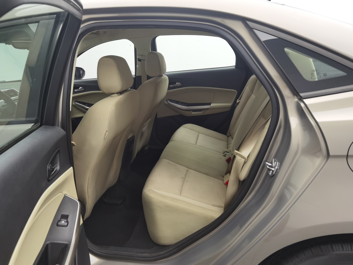 Used Ford Escort 2015 1.5 AT