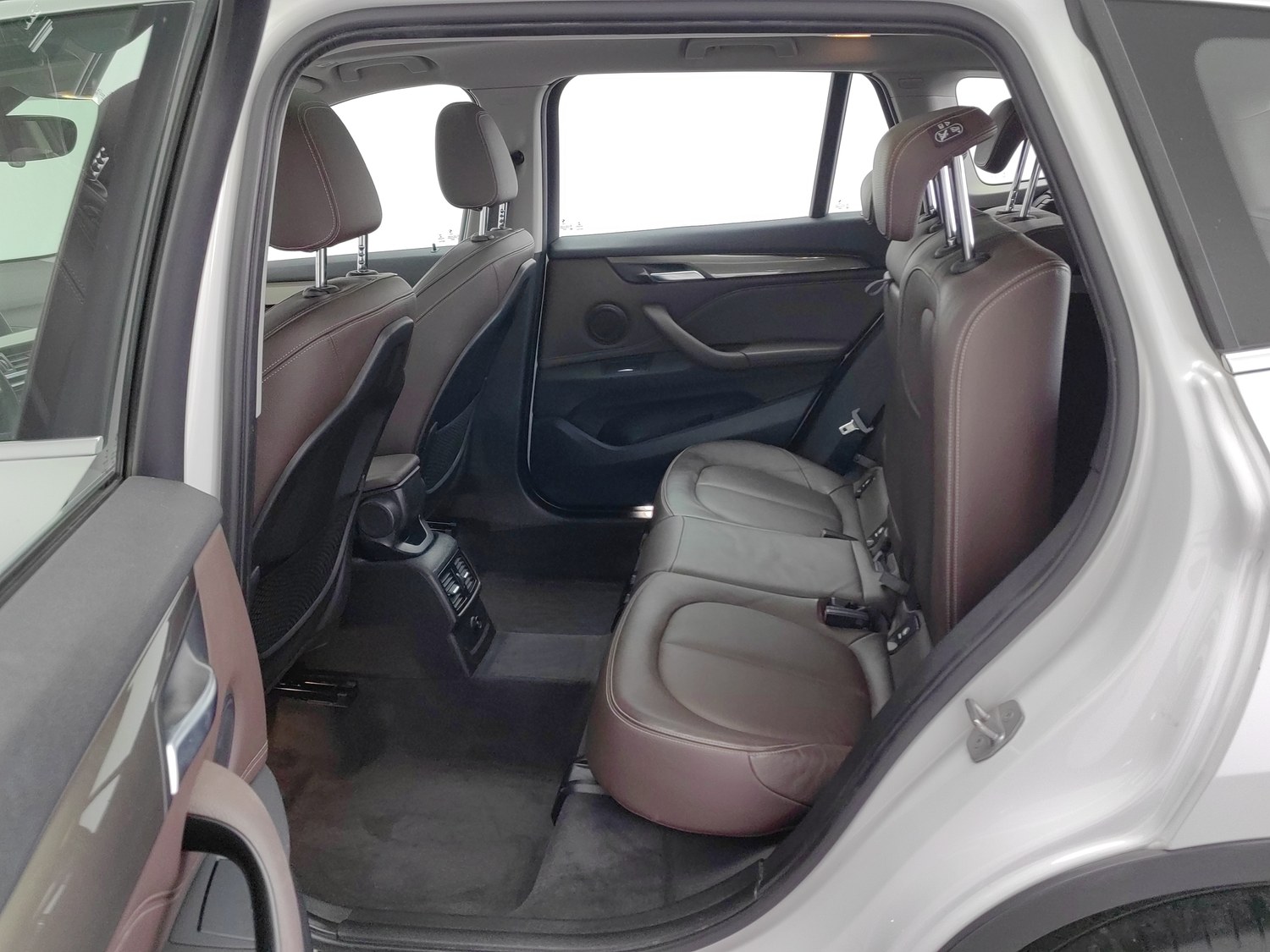 Used BMW X1 2016 2.0 AT