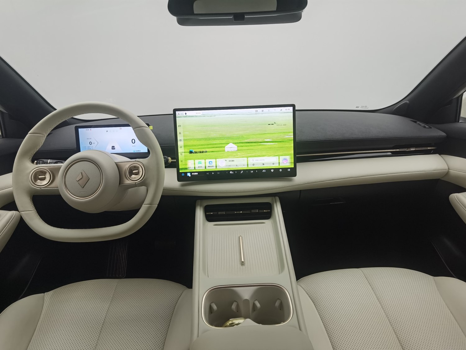 Used Baojun Yunhai 2024