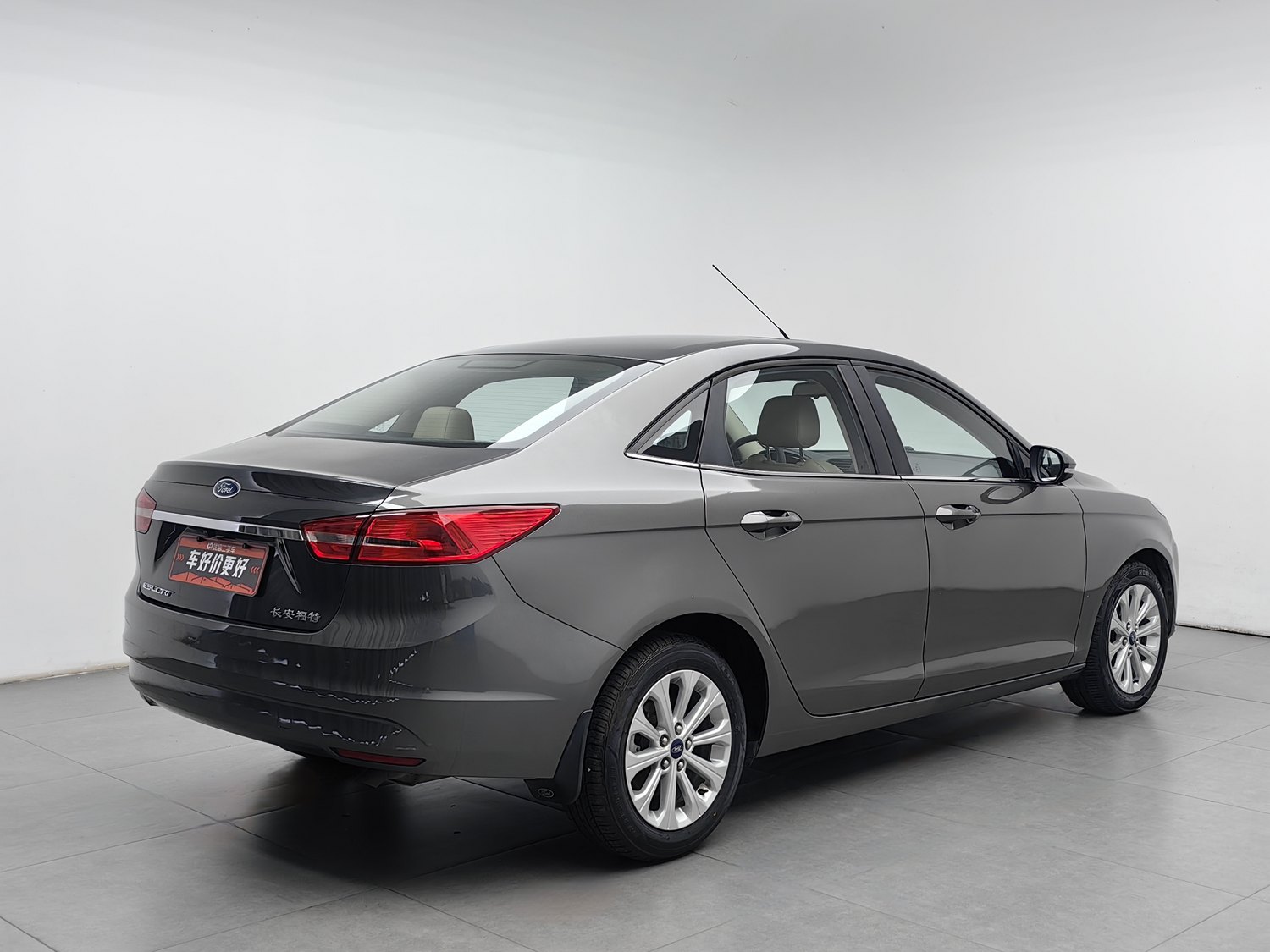 Used Ford Escort 2015 1.5 AT