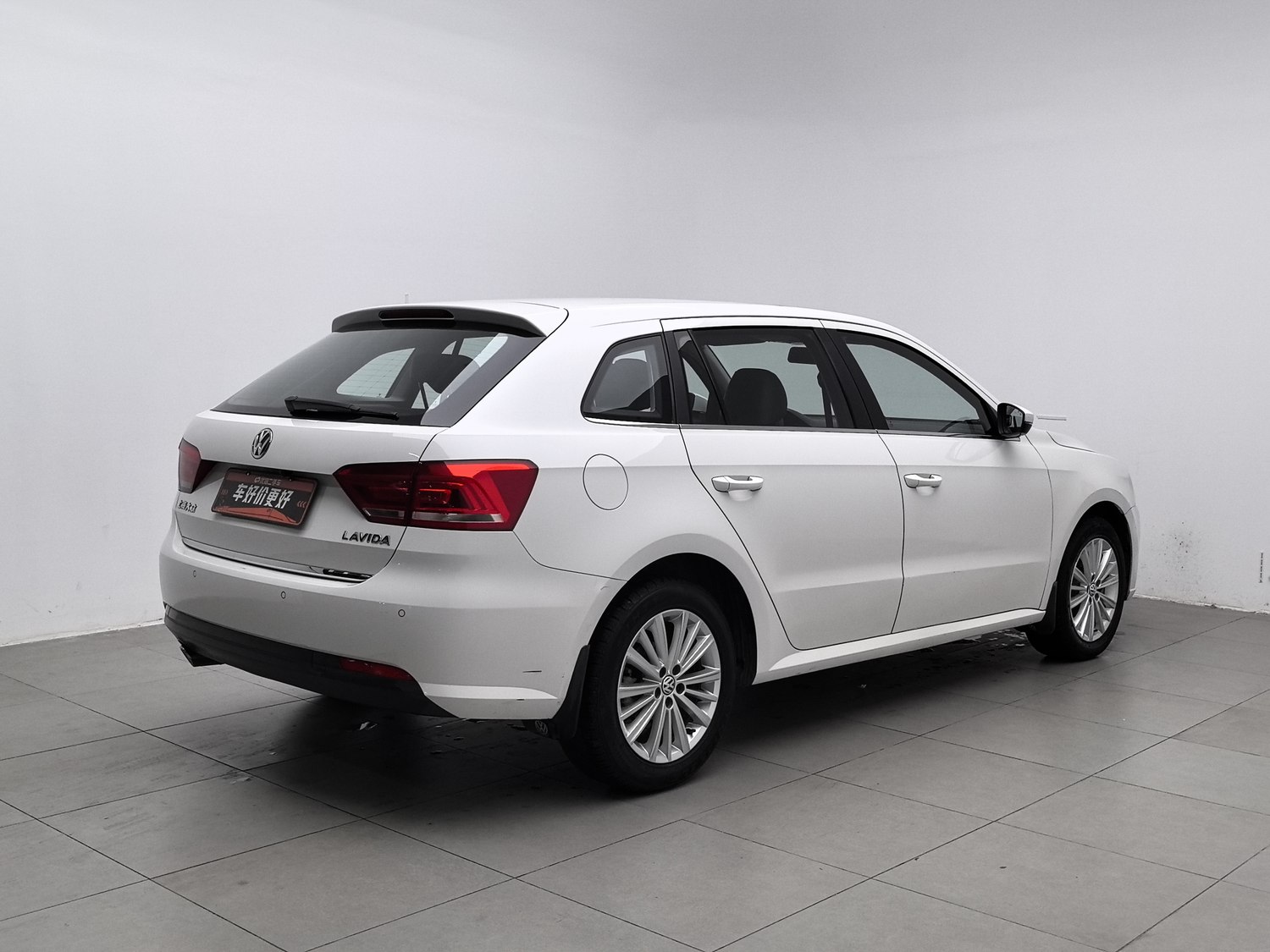 Used Volkswagen Gran Lavida 2013 1.6 MT