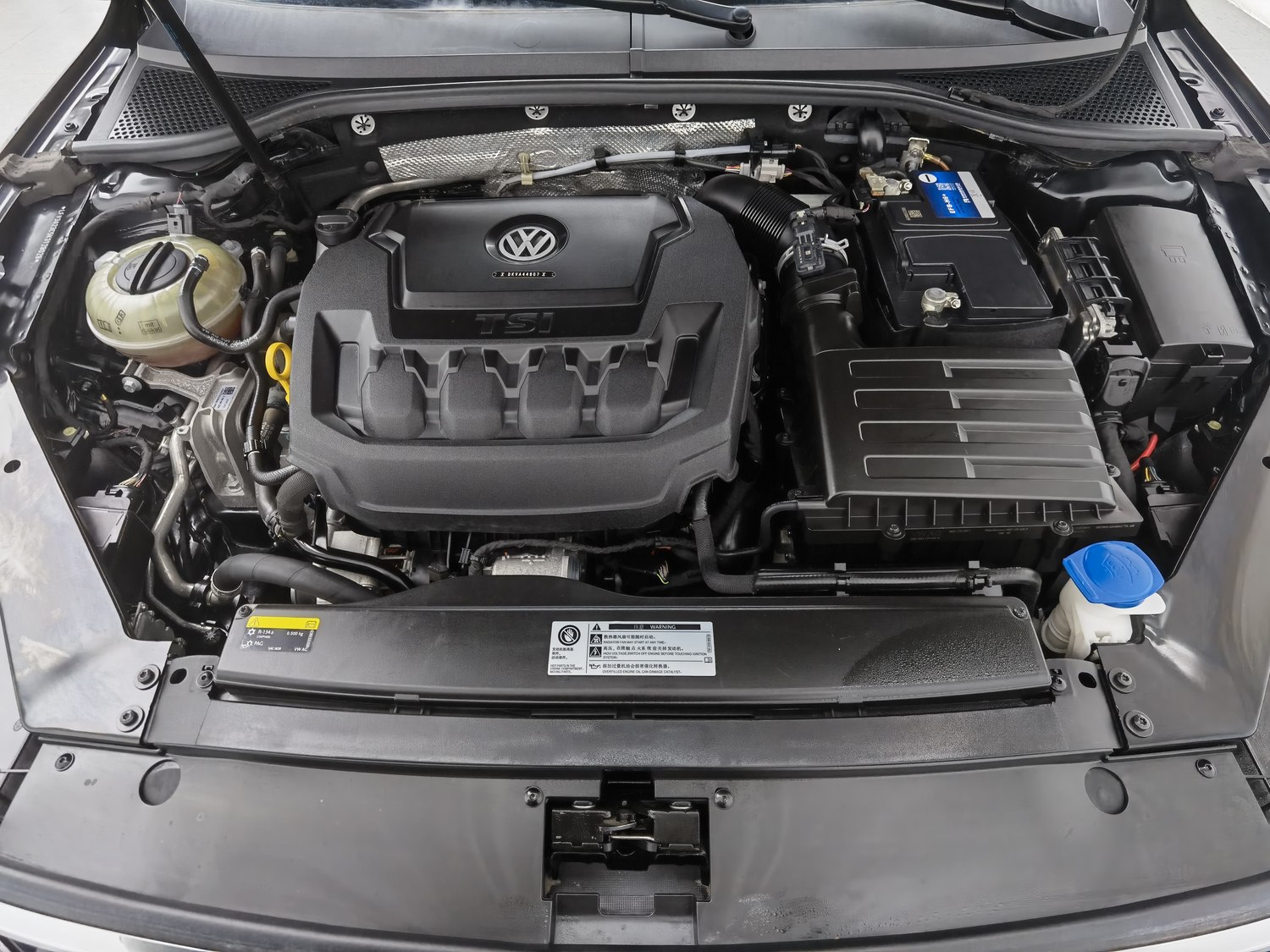 Used Volkswagen Magotan 2019 2.0 AT