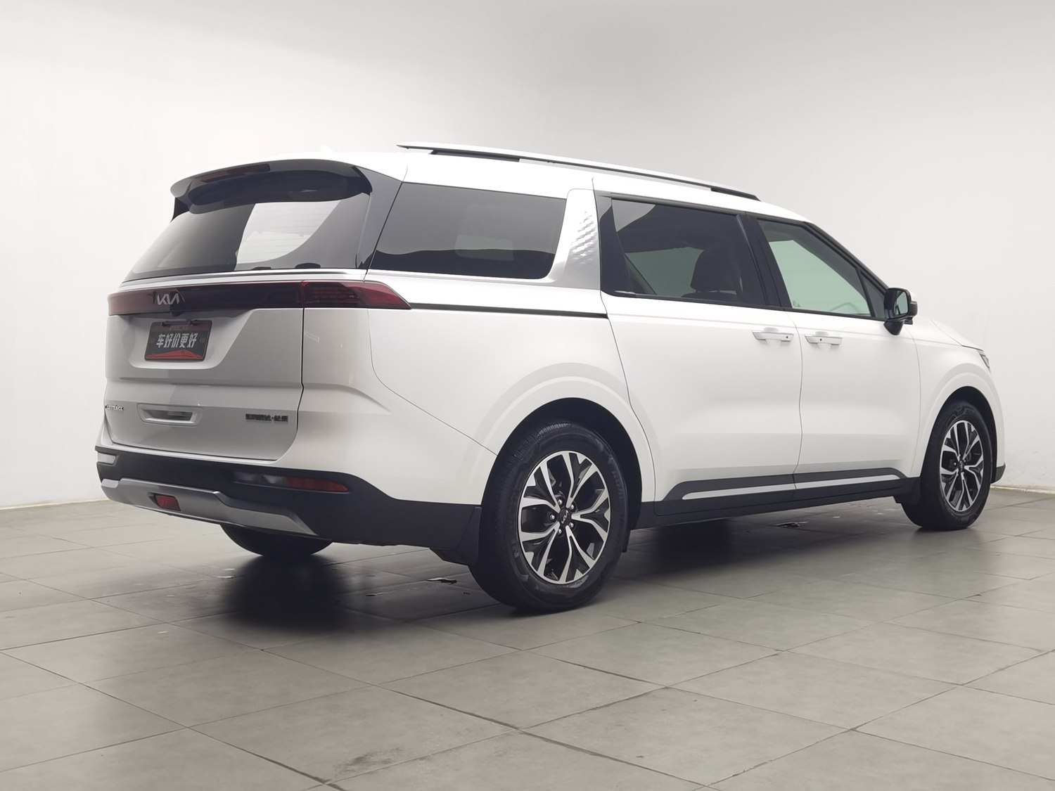 Used Kia Carnival 2021 2.0 AT