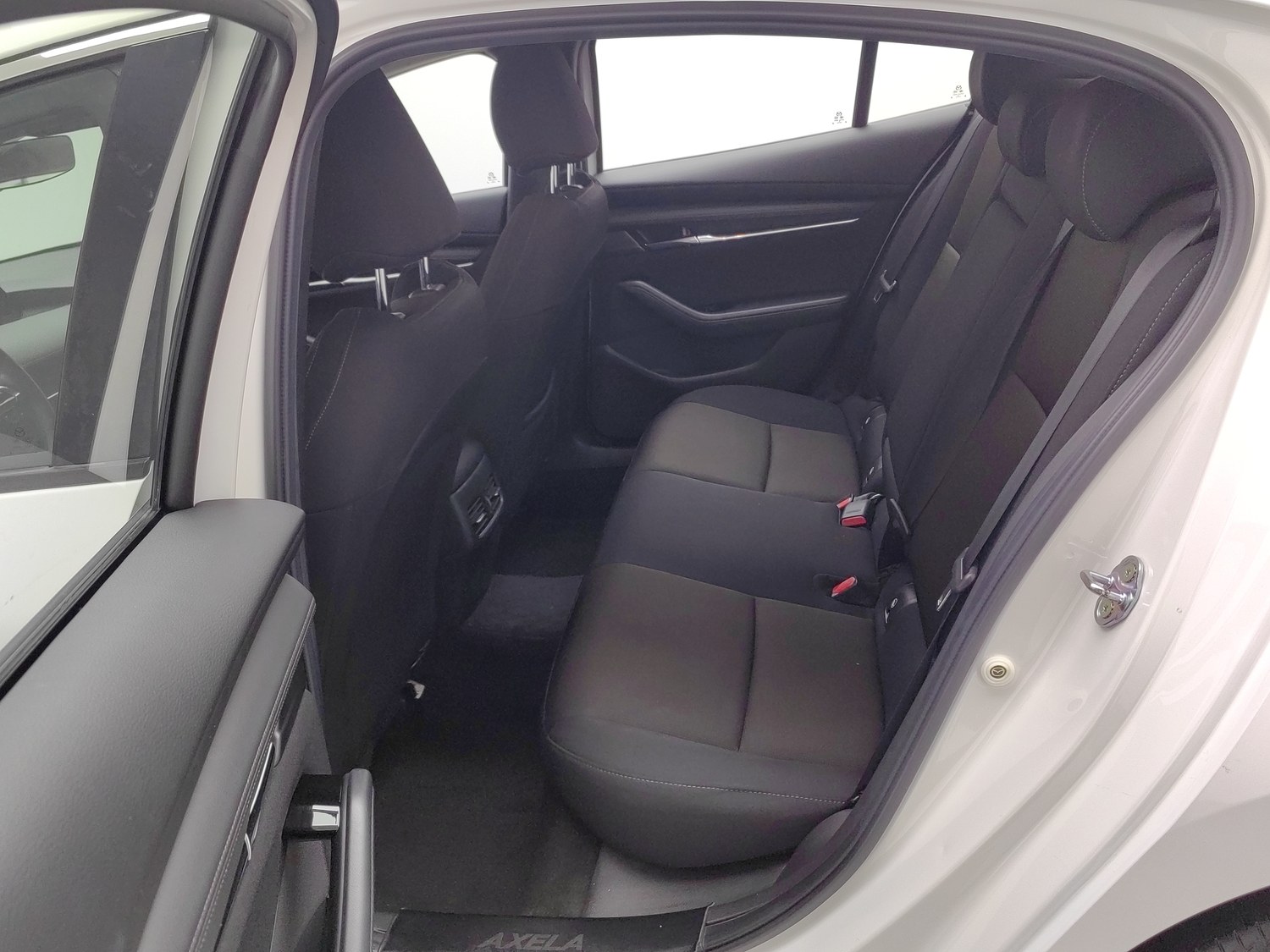 Used Mazda Axela 2020 2.0 AT