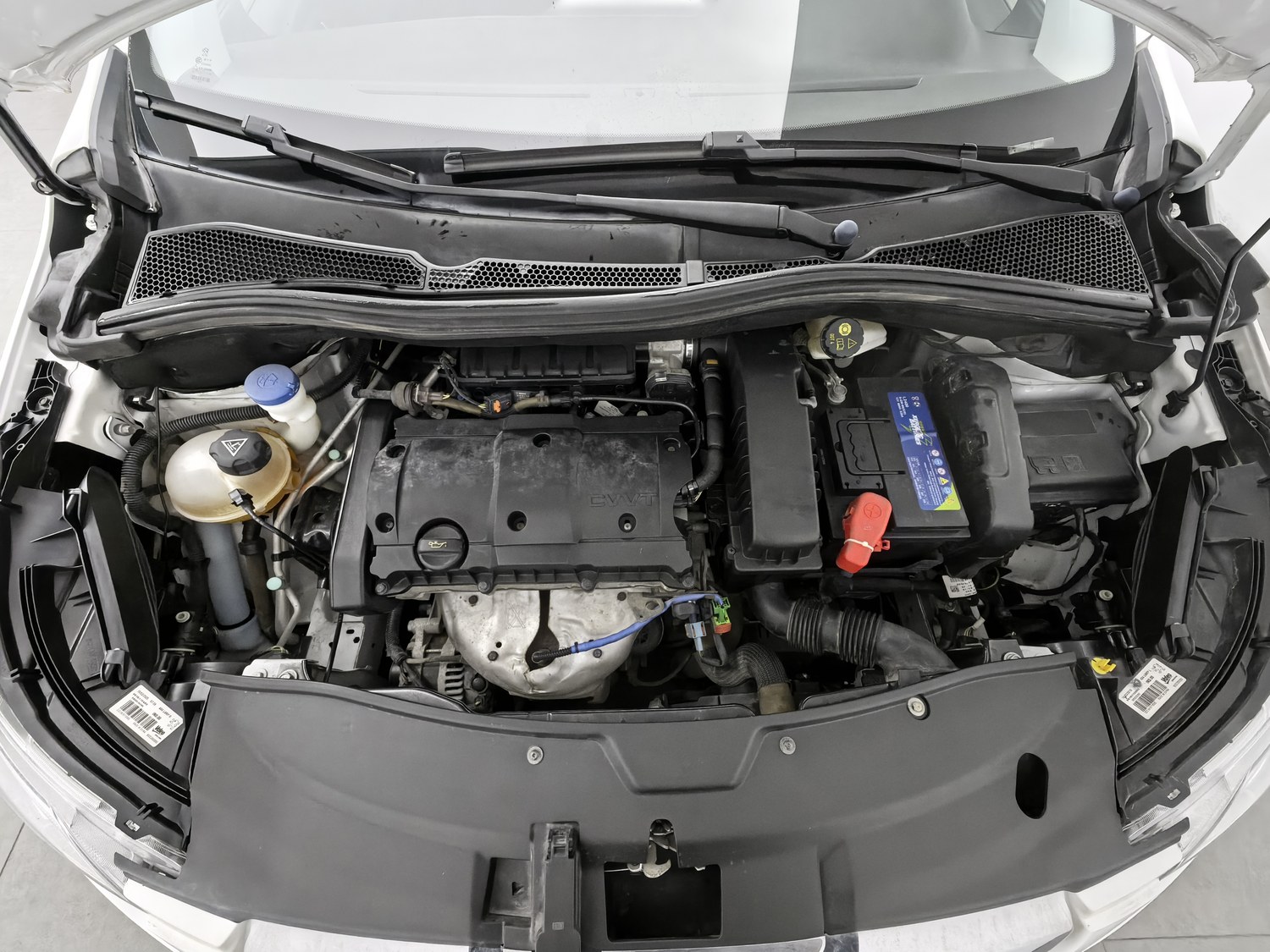 Used Peugeot 2008 2014 1.6 AT