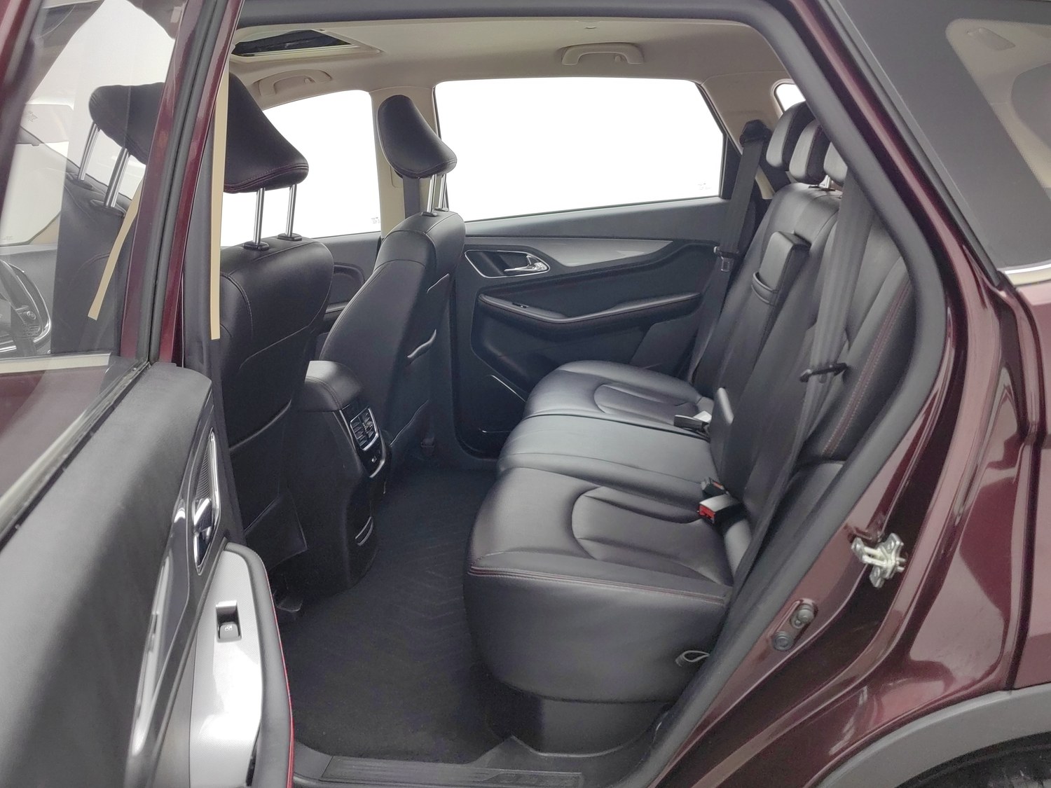 Used Baojun 560 2016 1.8 AT