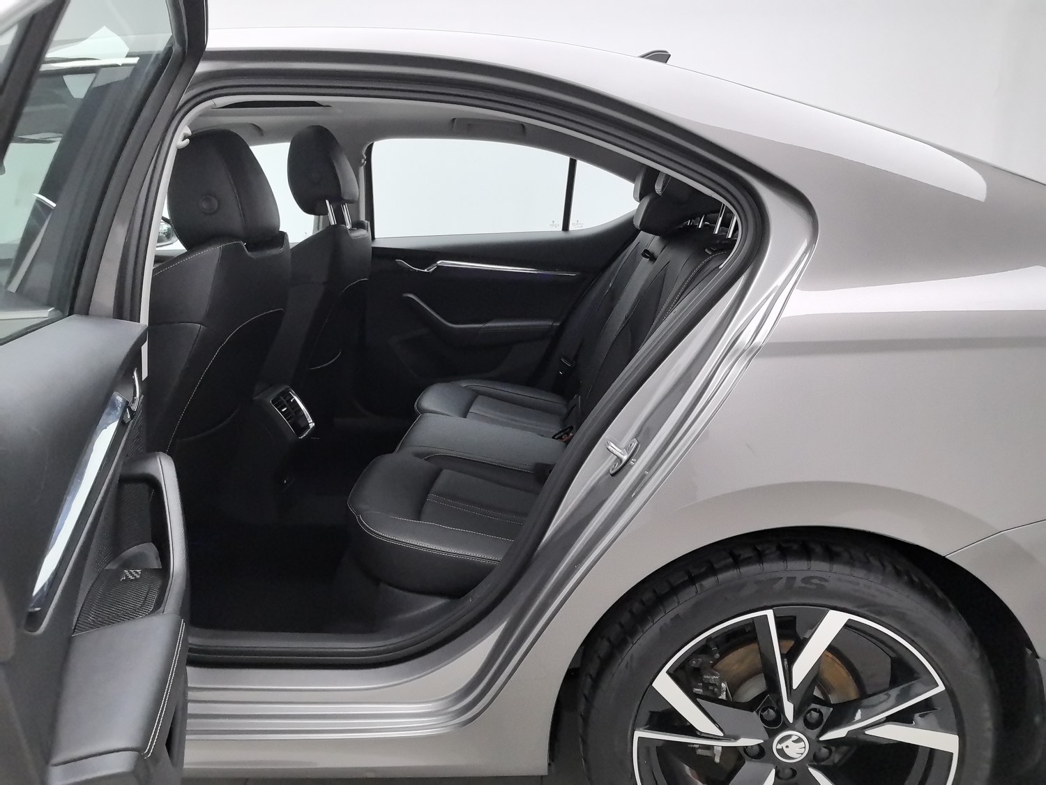 Used Skoda Octavia 2021 1.4 AT