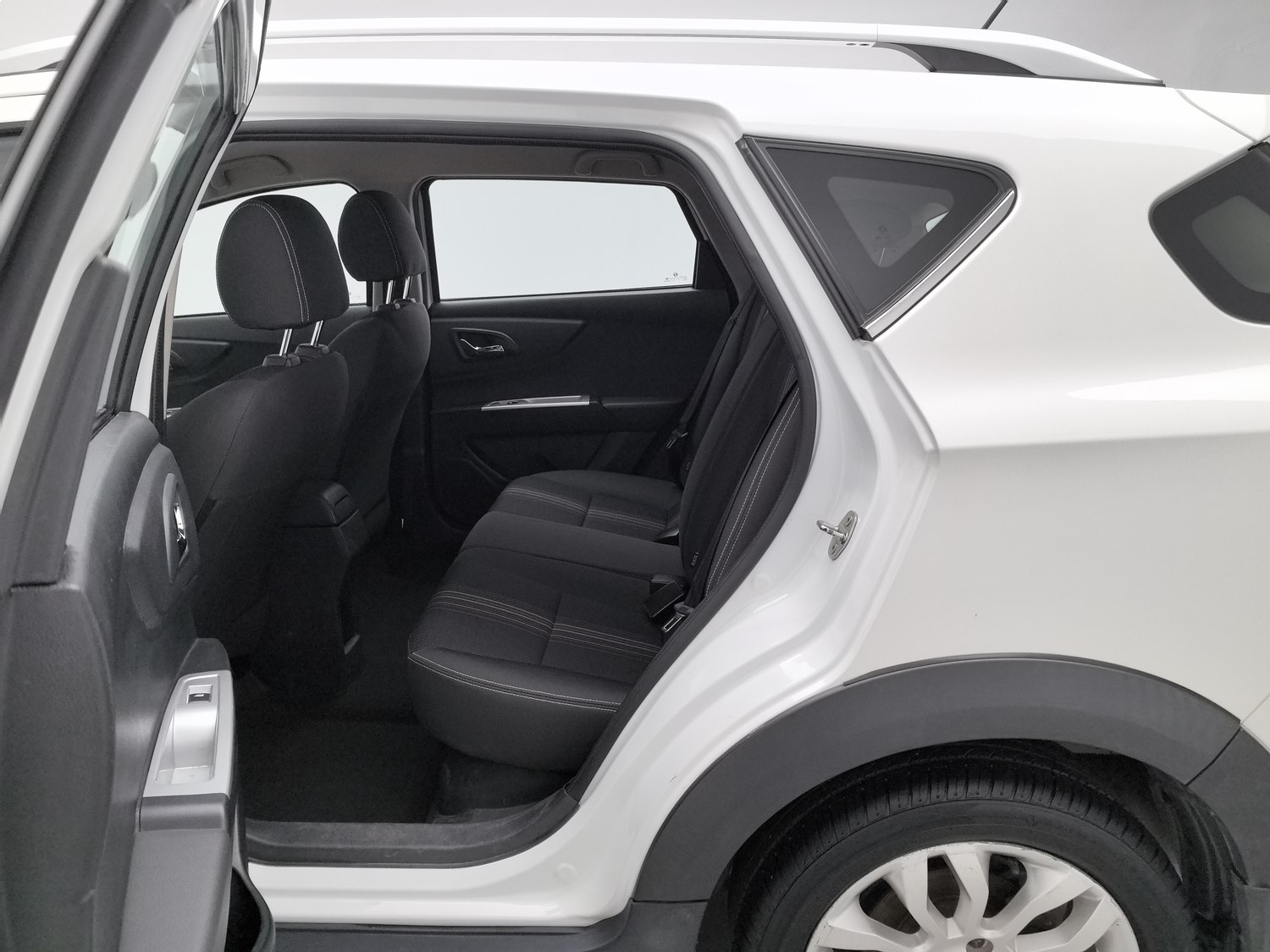 Used Dongfeng Aeolus AX3 2016 1.5 MT