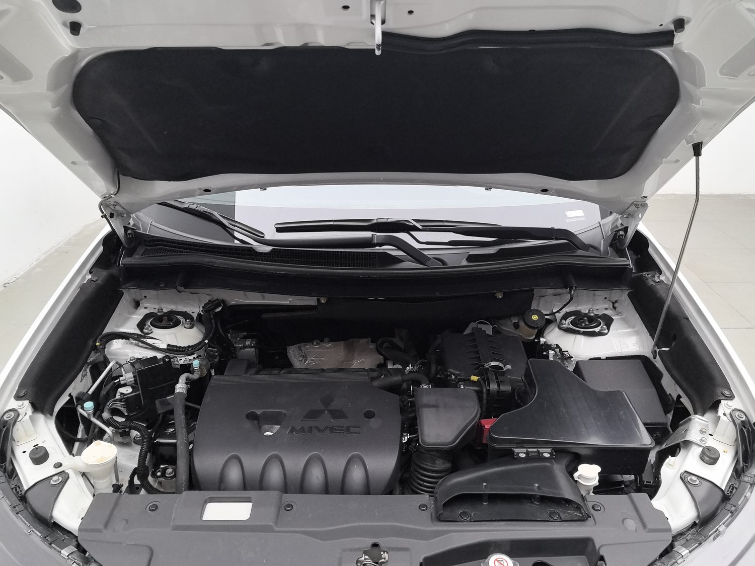 Used Mitsubishi Outlander 2019 2.4 AT