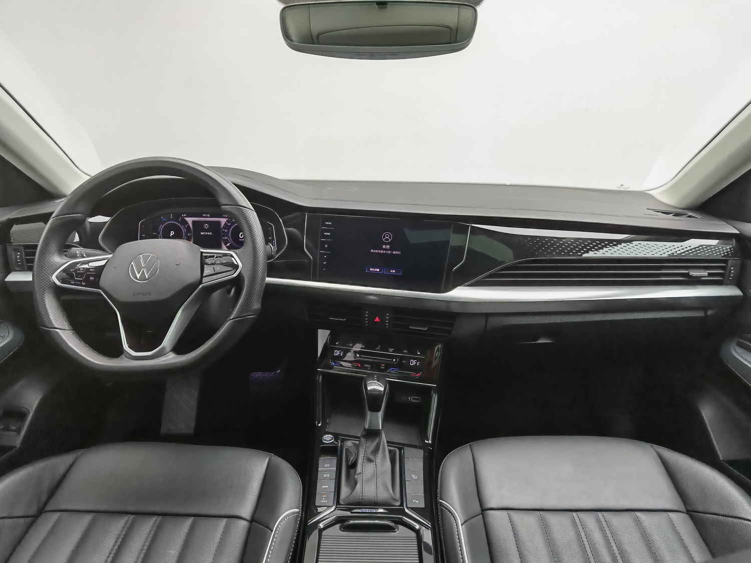 Used Volkswagen Passat EV 2022 1.4 AT