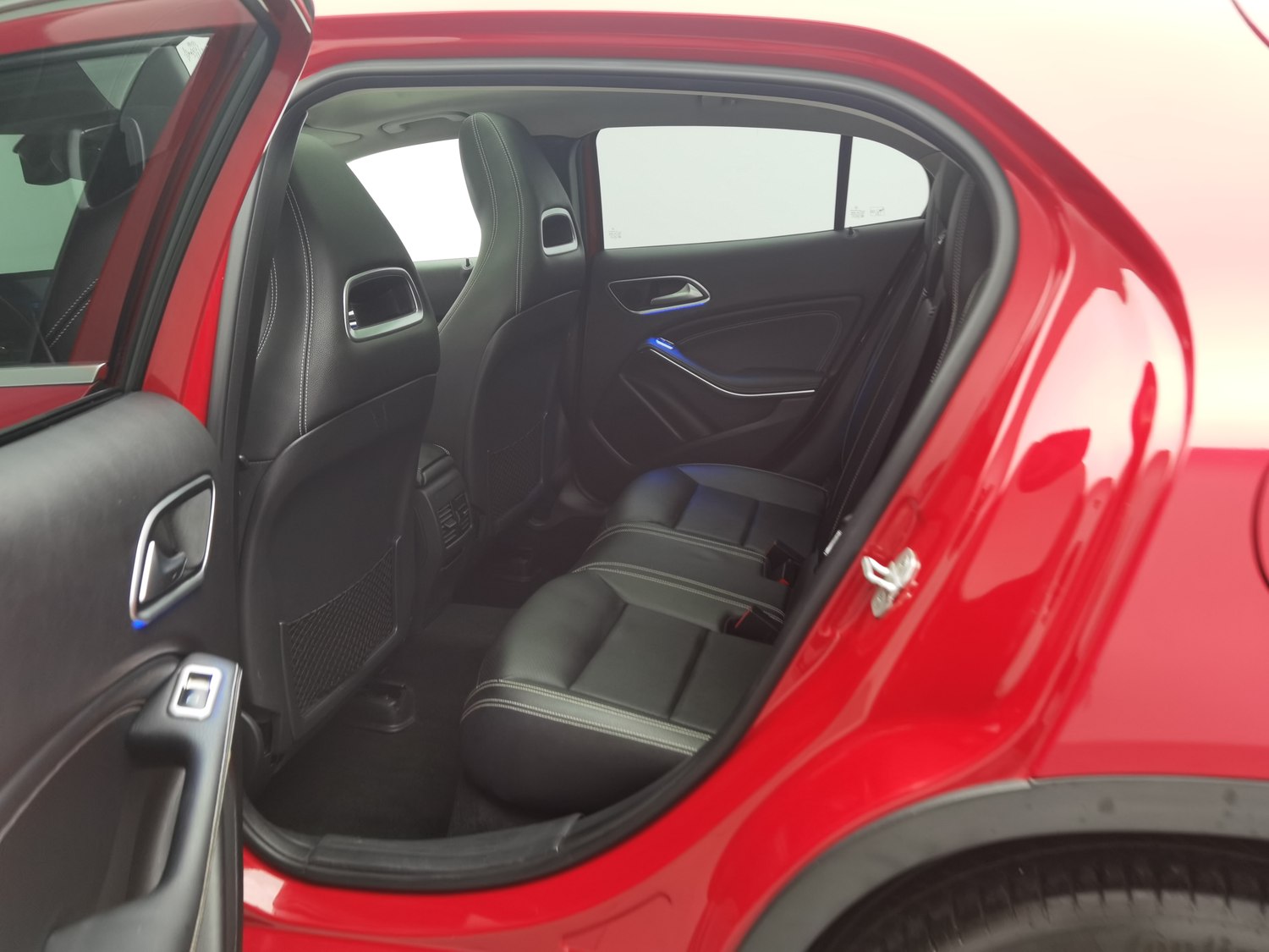 Used Mercedes-Benz GLA 2015 1.6 AT