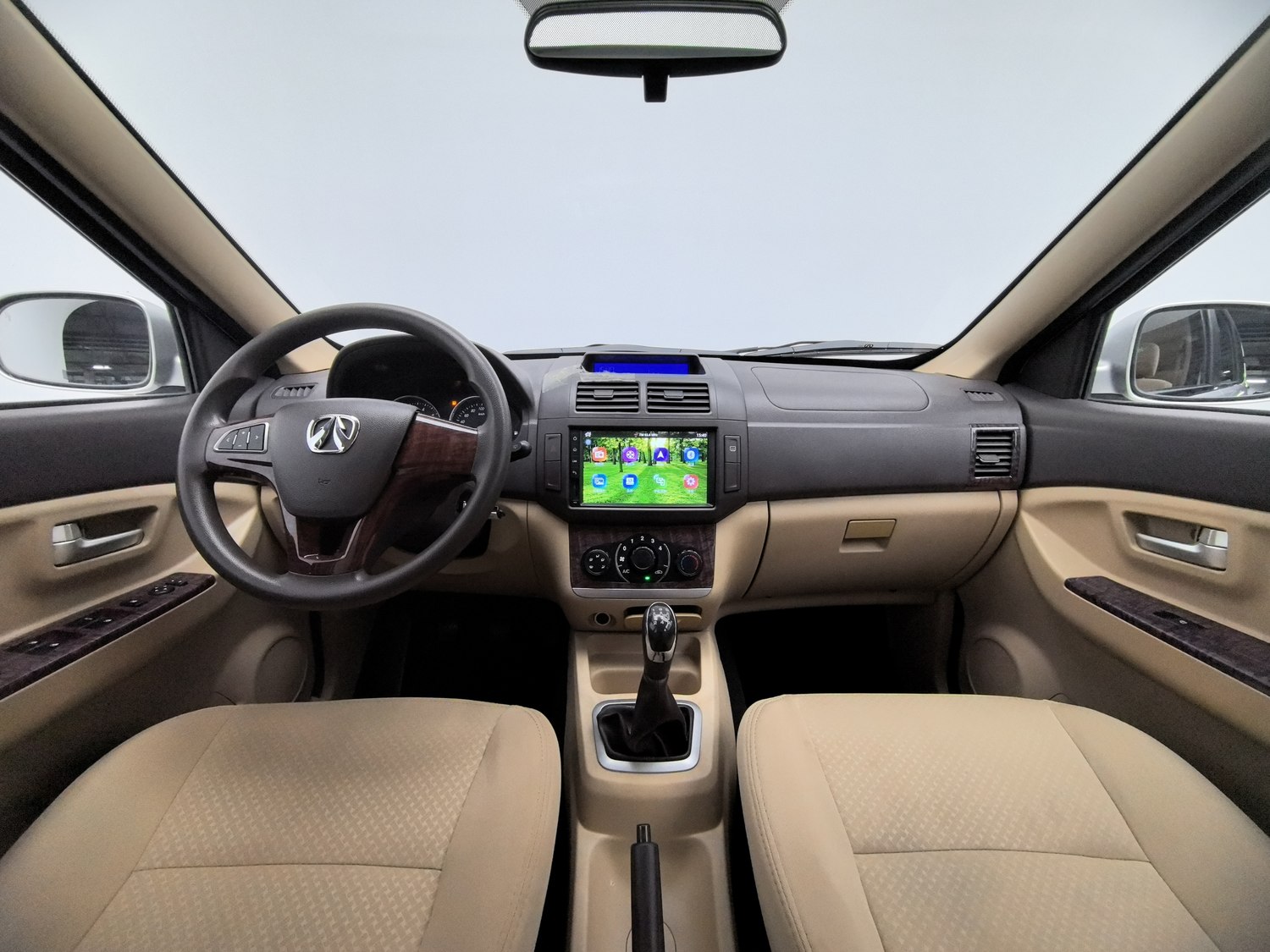 Used BAIC Weiwang M30 2015 1.5 MT