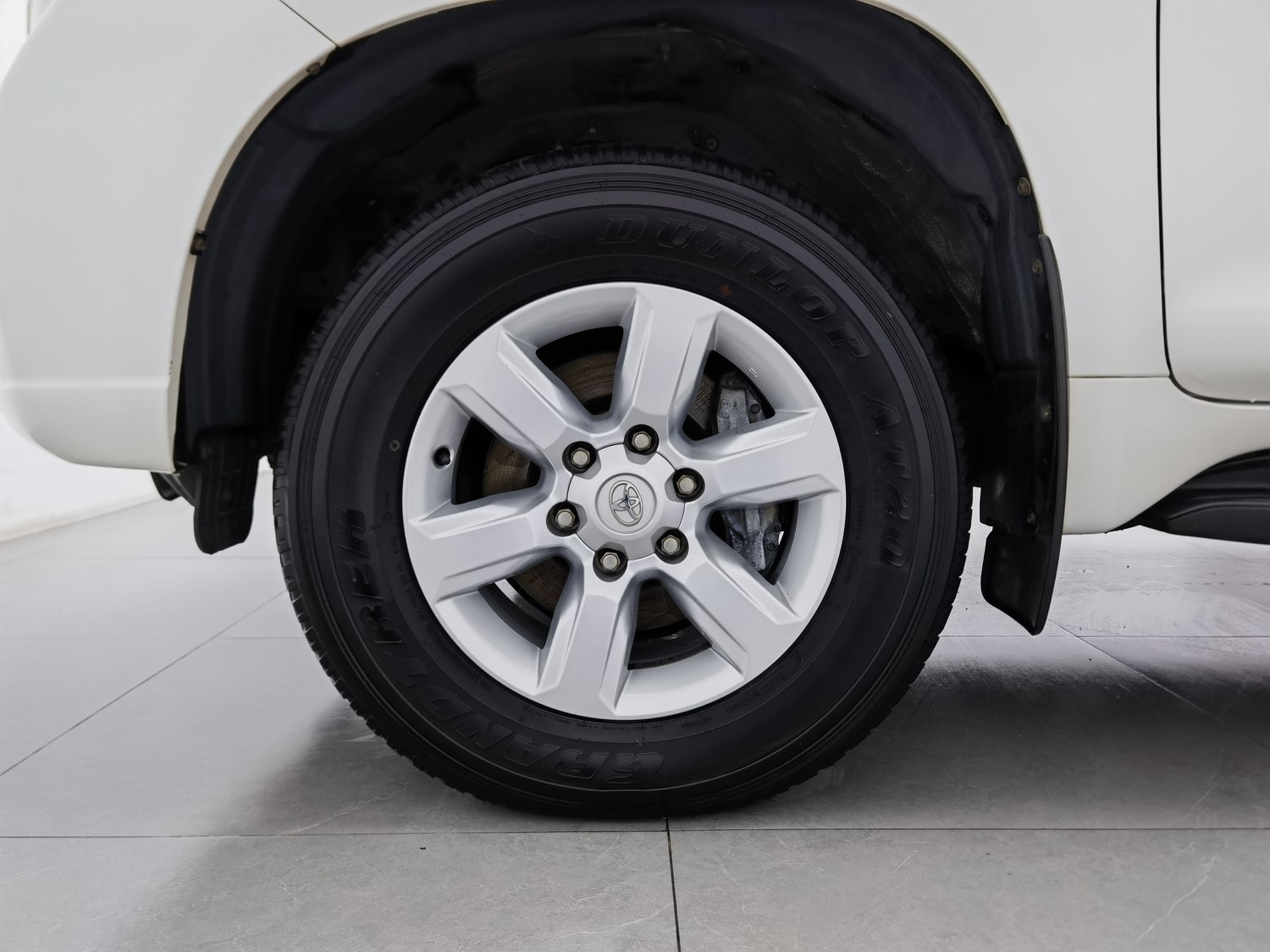 Used Toyota Prado 2016 2.7 AT