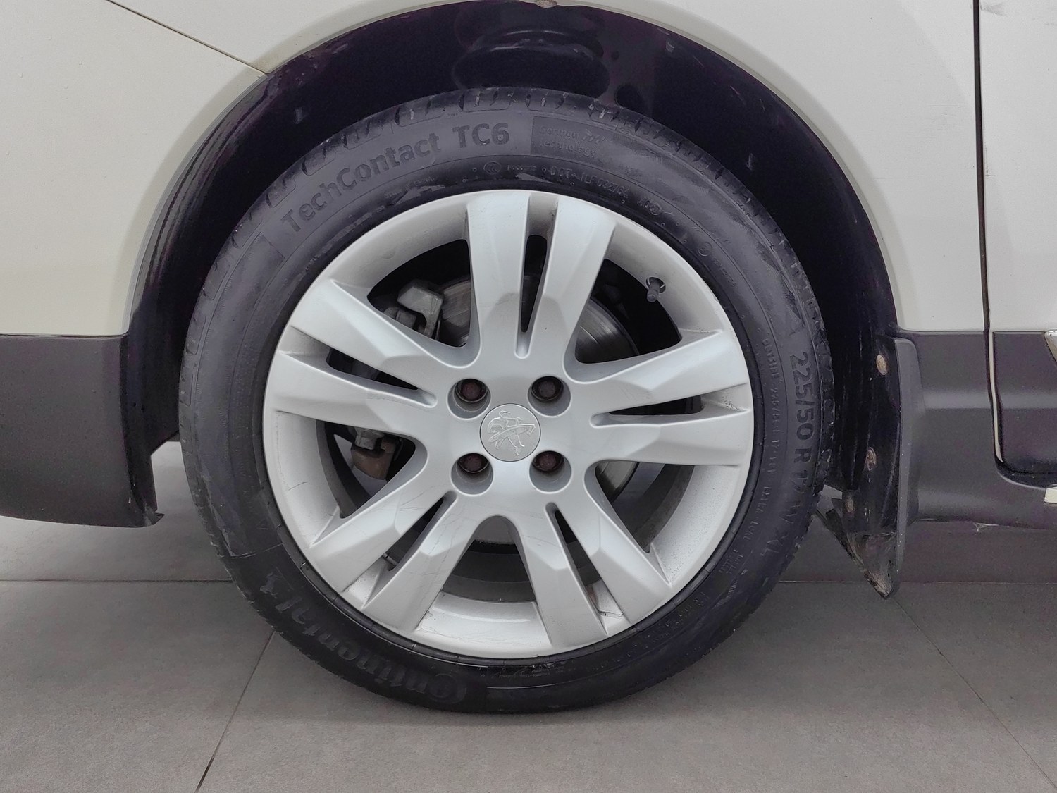Used Peugeot 3008 2015 2.0 AT