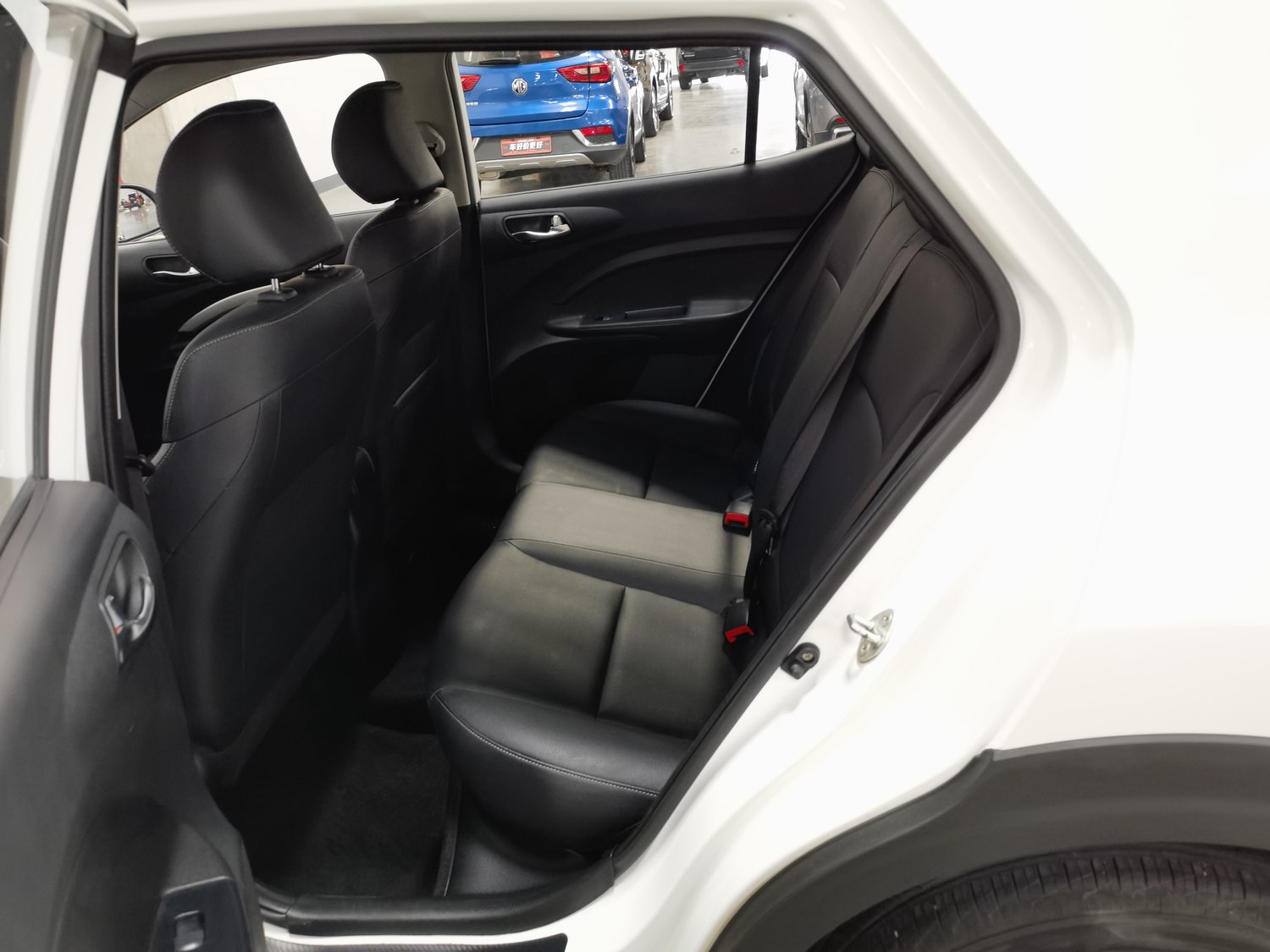 Used Kia KX1 2019 1.4 AT