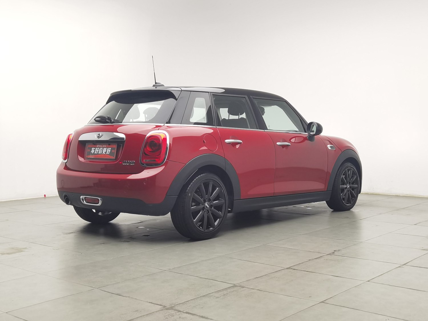 Used MINI MINI 2016 1.5 AT