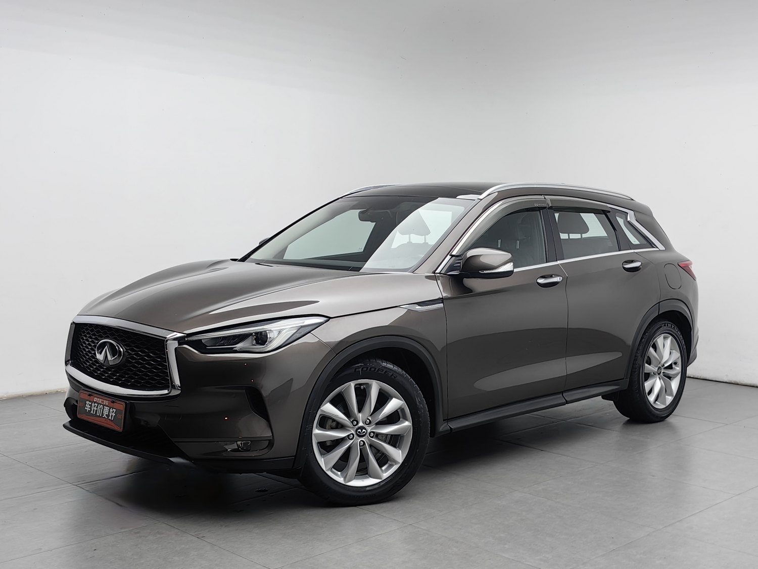 Used Infiniti QX50 2018 2.0 AT