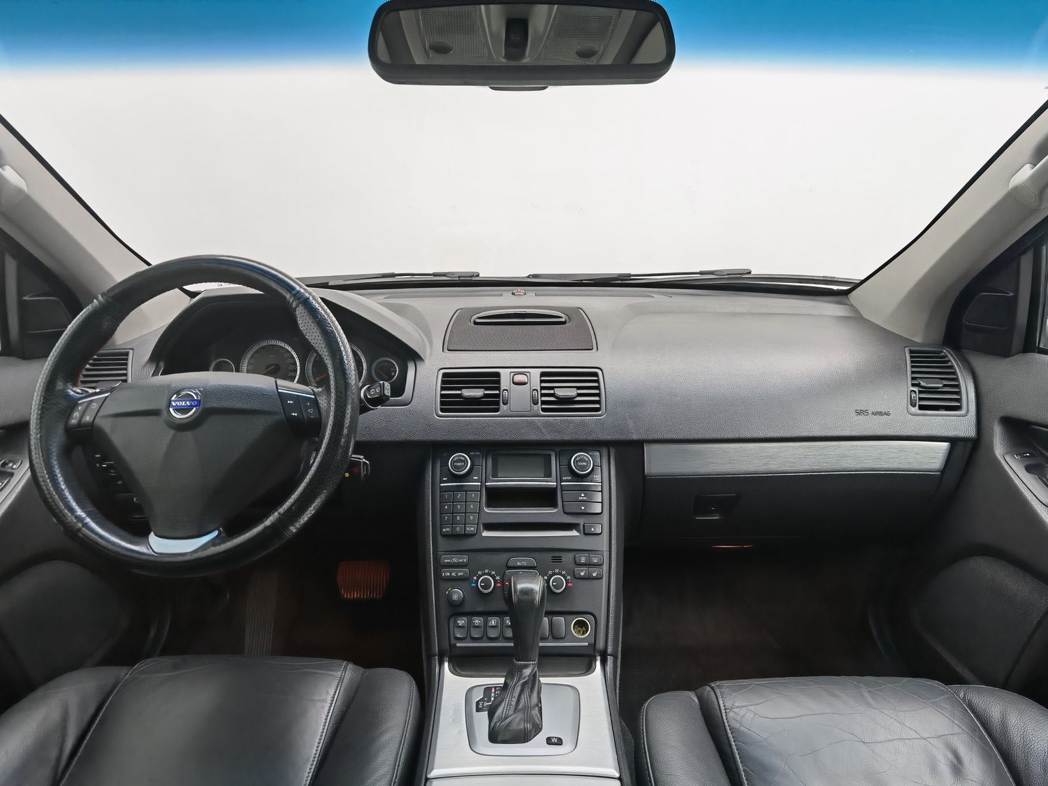 Used Volvo XC90 2013 2.5 AT