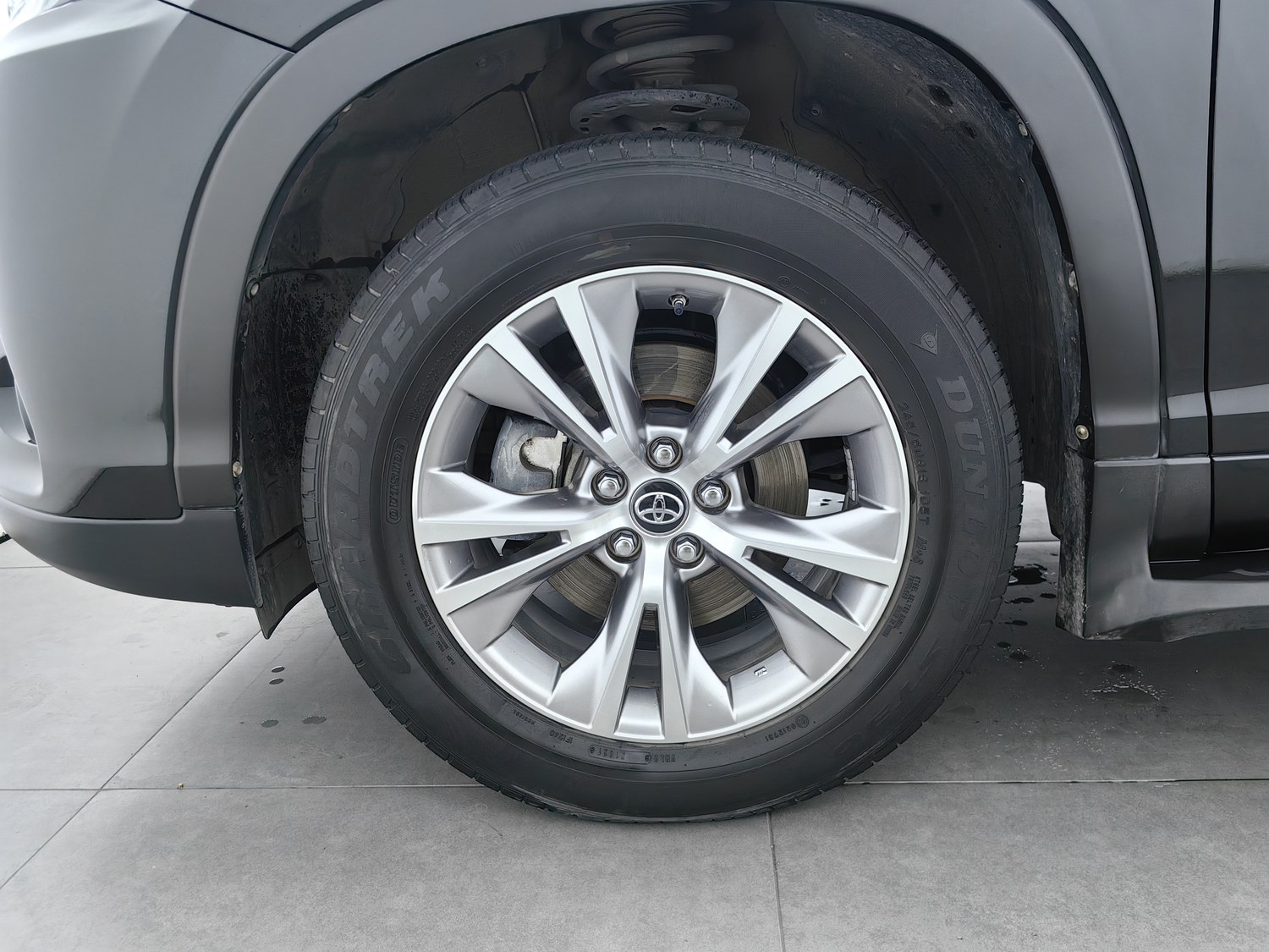 Used Toyota Highlander 2021 2.0 AT