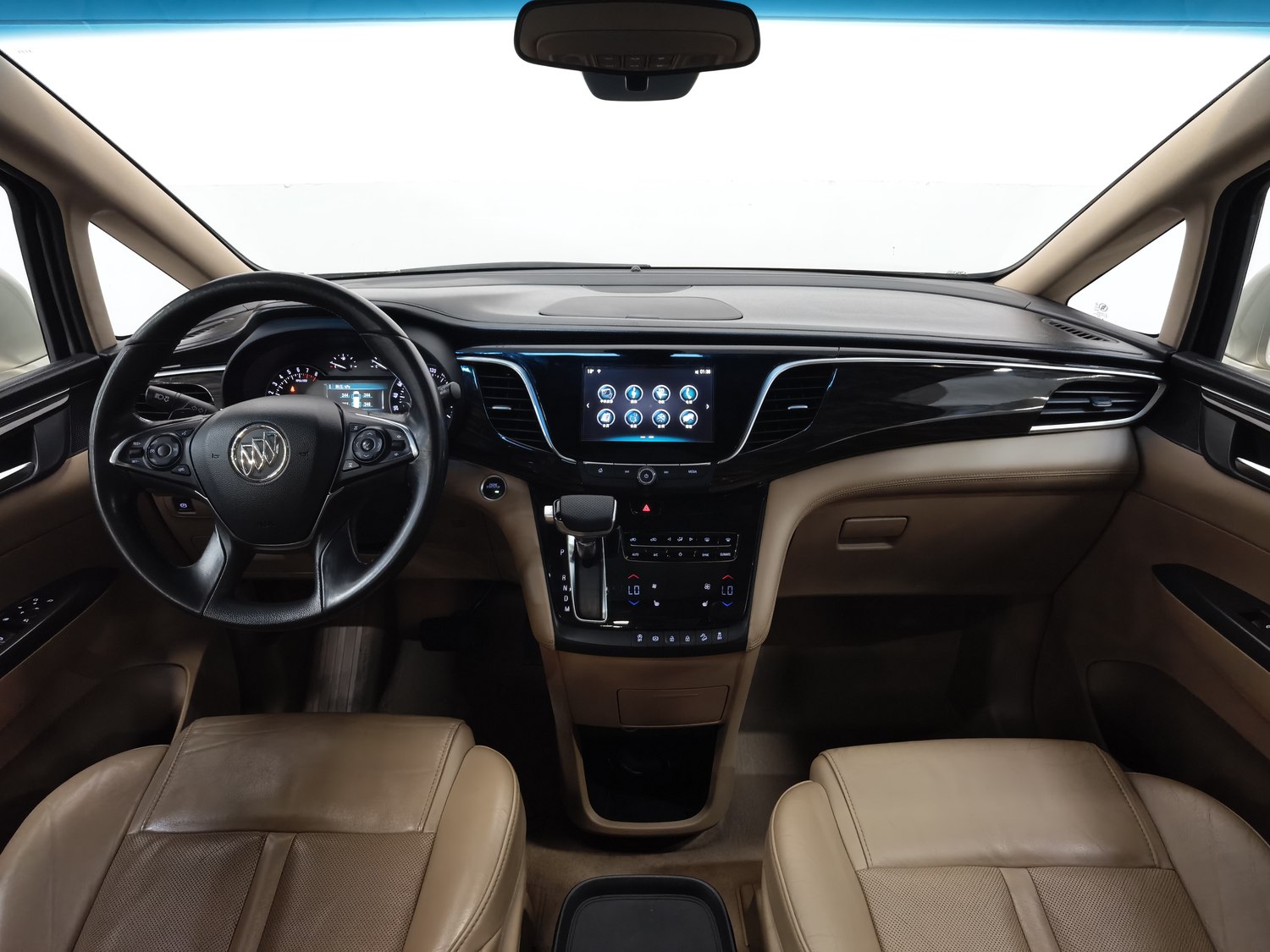 Used Buick GL8 2017 2.0 AT