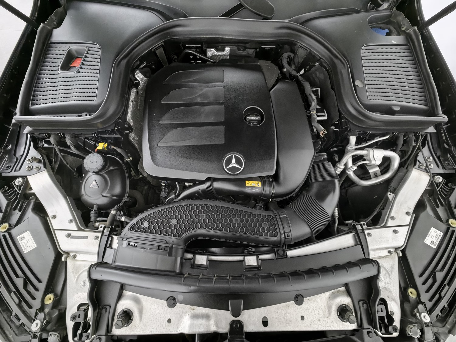 Used Mercedes-Benz GLC 2021 2.0 AT