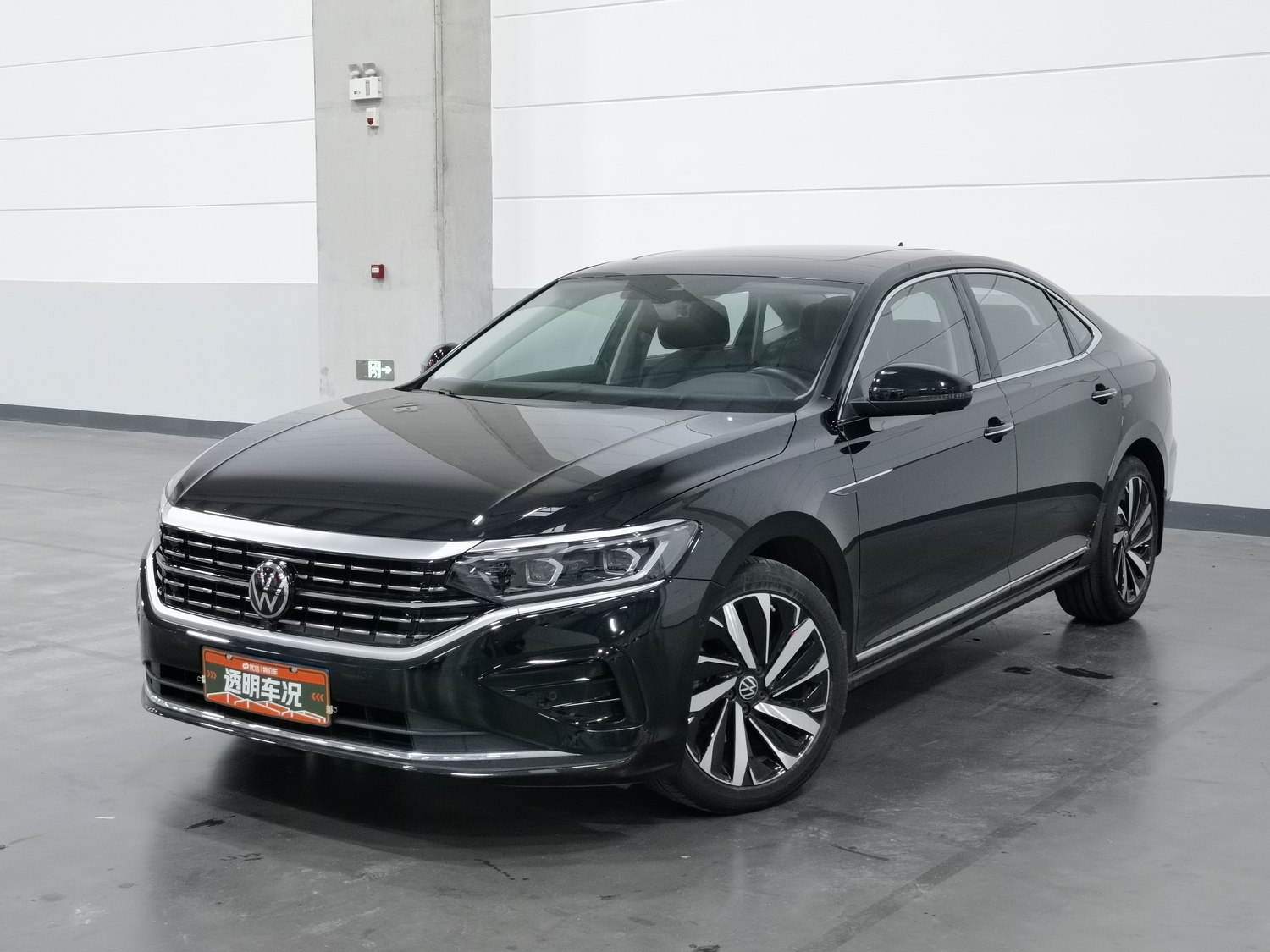 Used Volkswagen Passat 2023 2.0 AT