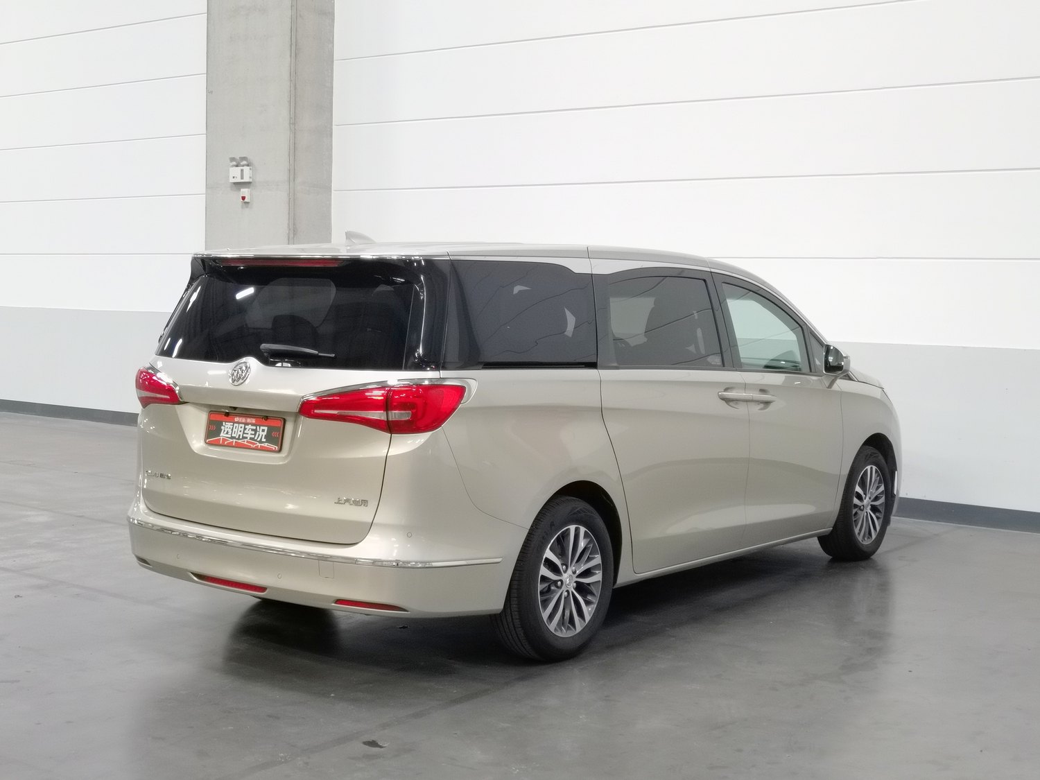 Used Buick GL8 2017 2.0 AT