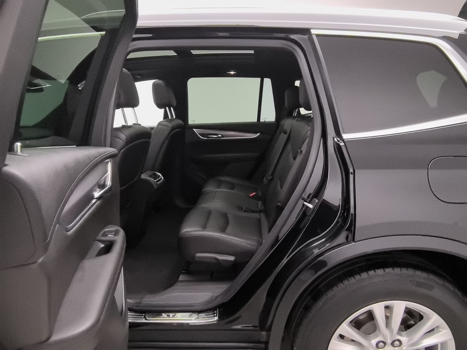 Used Cadillac XT6 2020 2.0 AT
