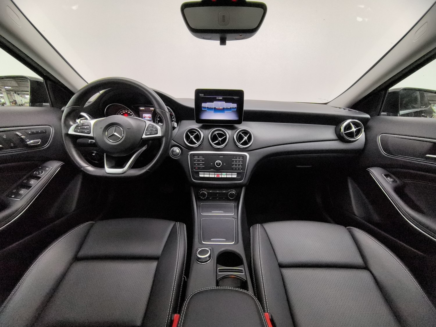 Used Mercedes-Benz GLA 2019 1.6 AT