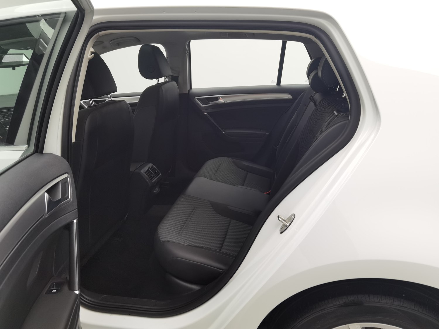 Used Volkswagen Golf 2019 1.4 AT