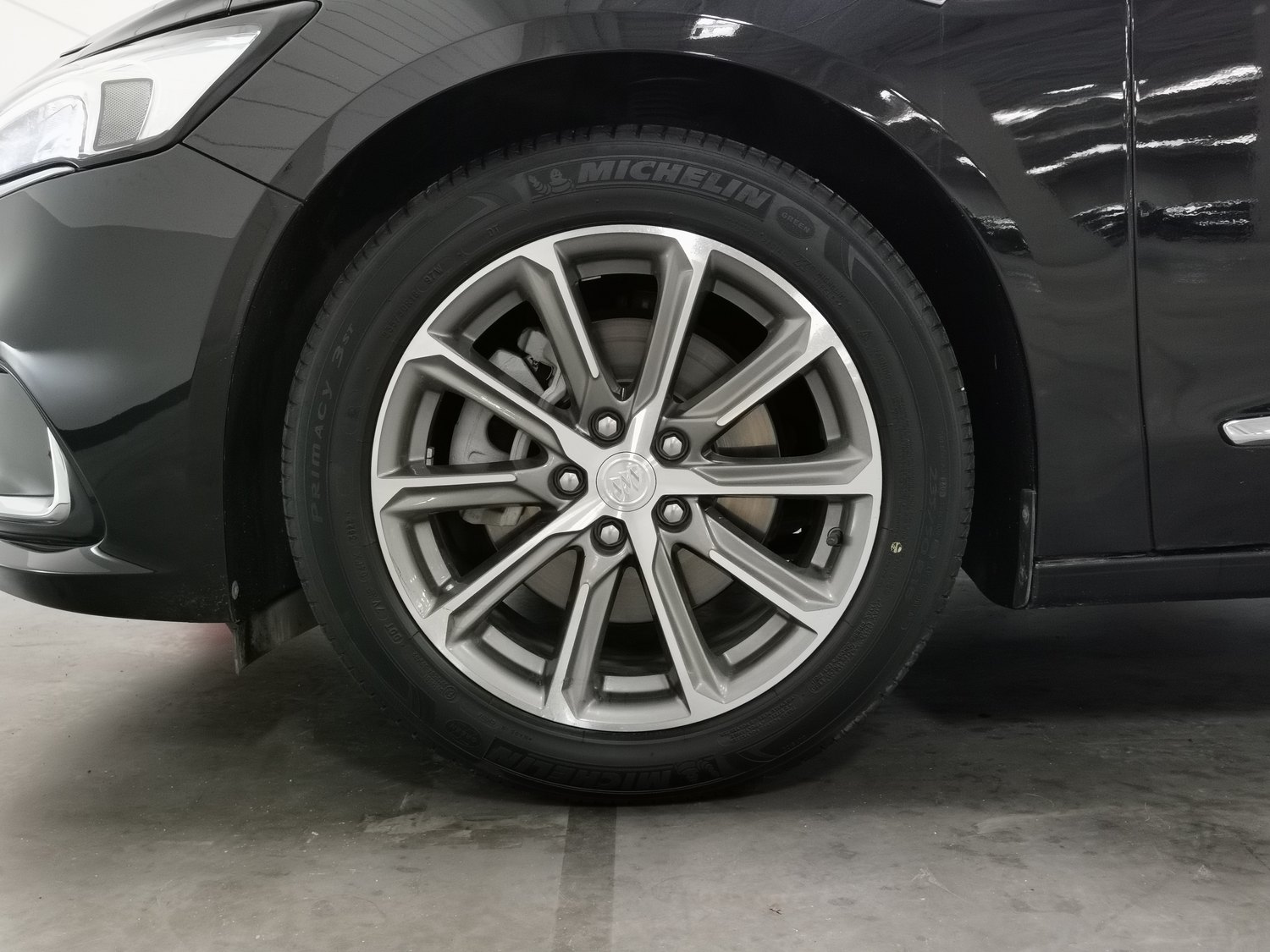 Used Buick LaCrosse 2021 2.0 AT