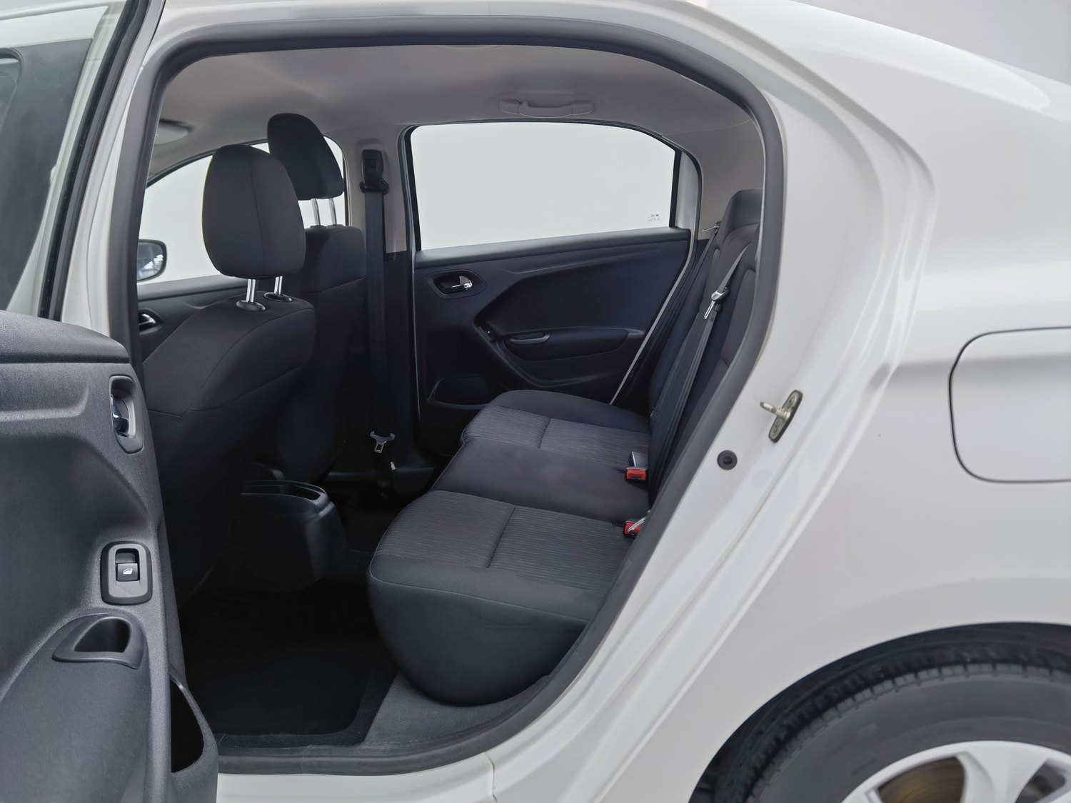 Used Citroen Elysee 2014 1.6 MT