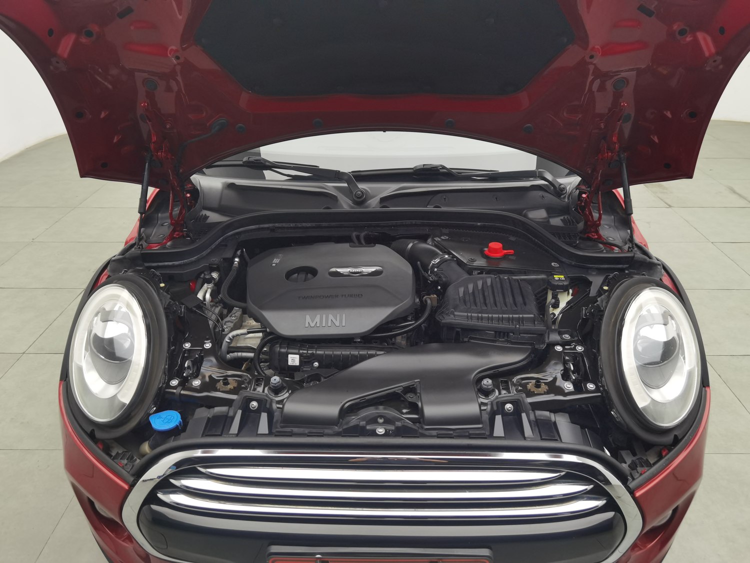 Used MINI MINI 2016 1.5 AT