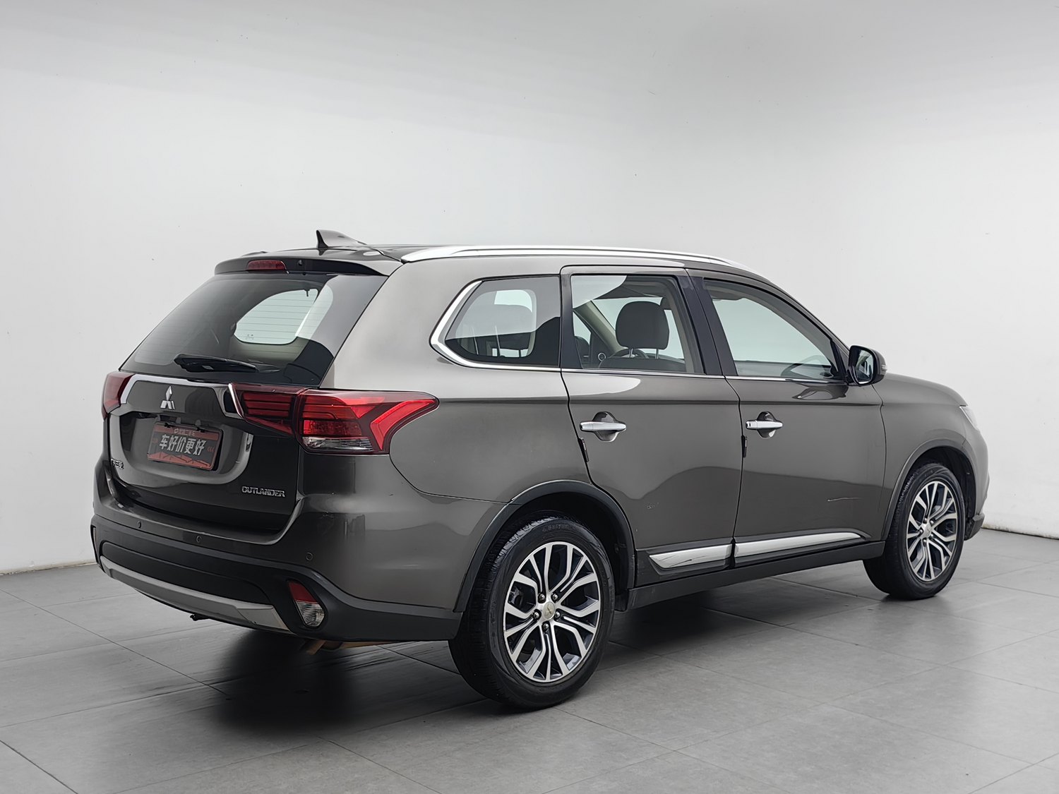 Used Mitsubishi Outlander 2018 2.4 AT
