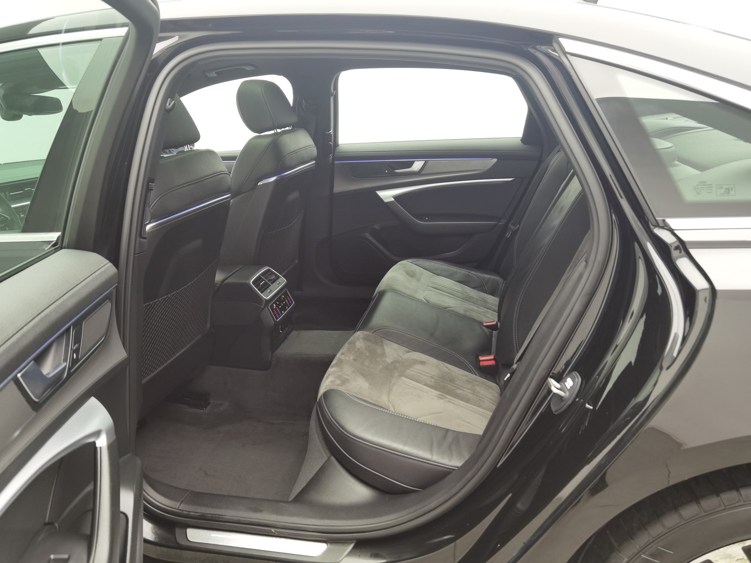 Used Audi A6L 2021 2.0 AT