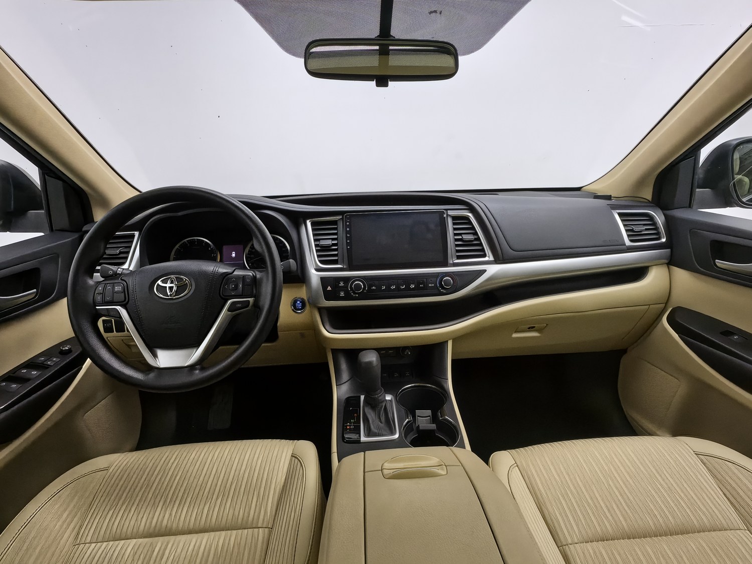 Used Toyota Highlander 2021 2.0 AT