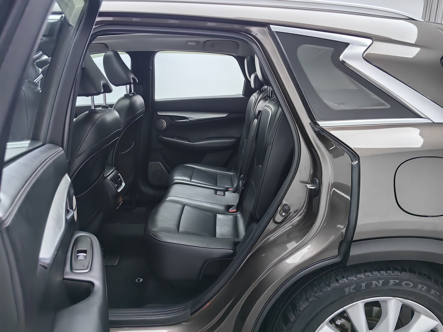 Used Infiniti QX50 2018 2.0 AT