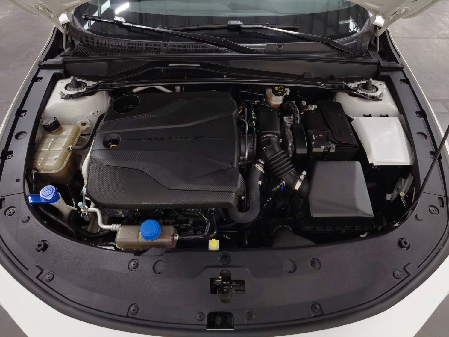 Used Changan UNI-V 2022 1.5 AT