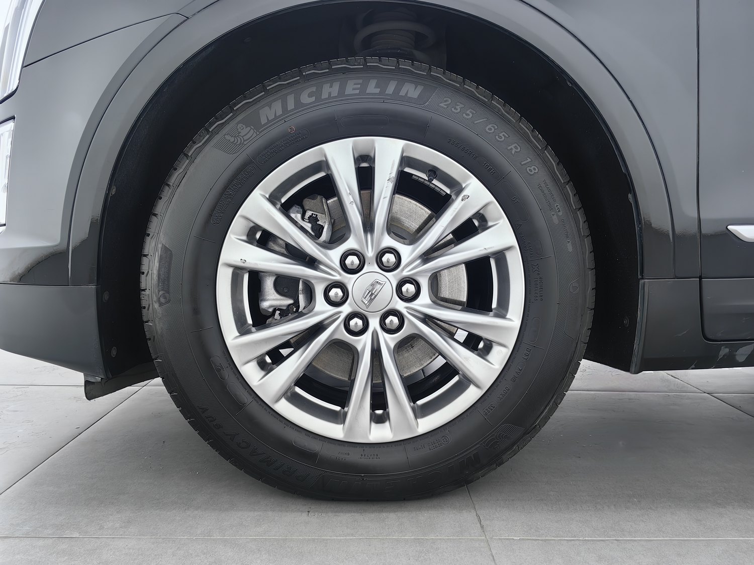 Used Cadillac XT5 2023 2.0 AT