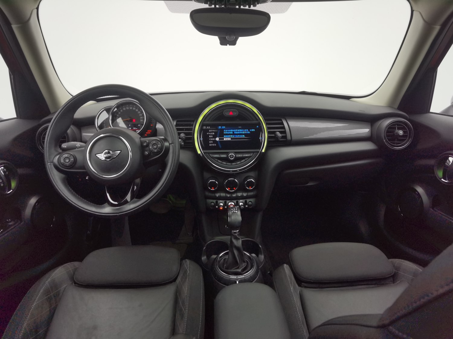 Used MINI MINI 2016 1.5 AT